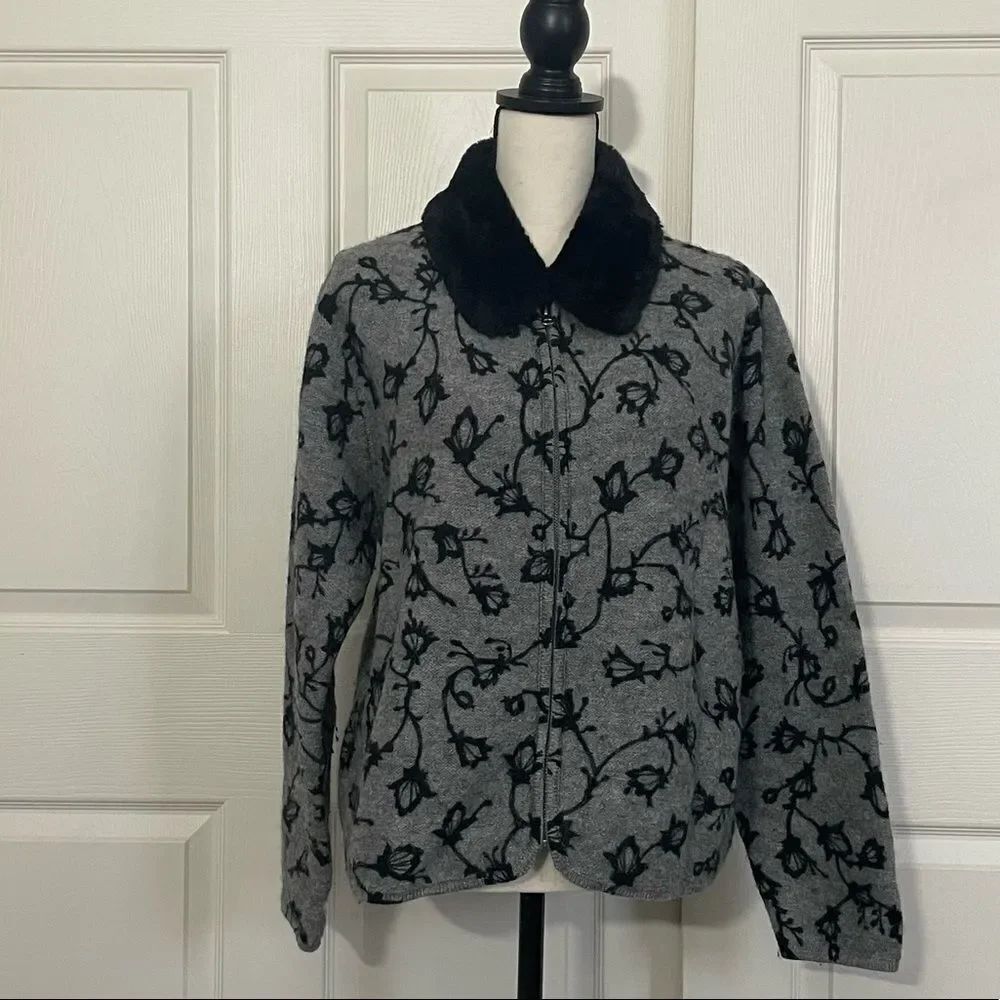 Jillian Jones Zip Front Wool Cardigan with detachable faux fur collar, L